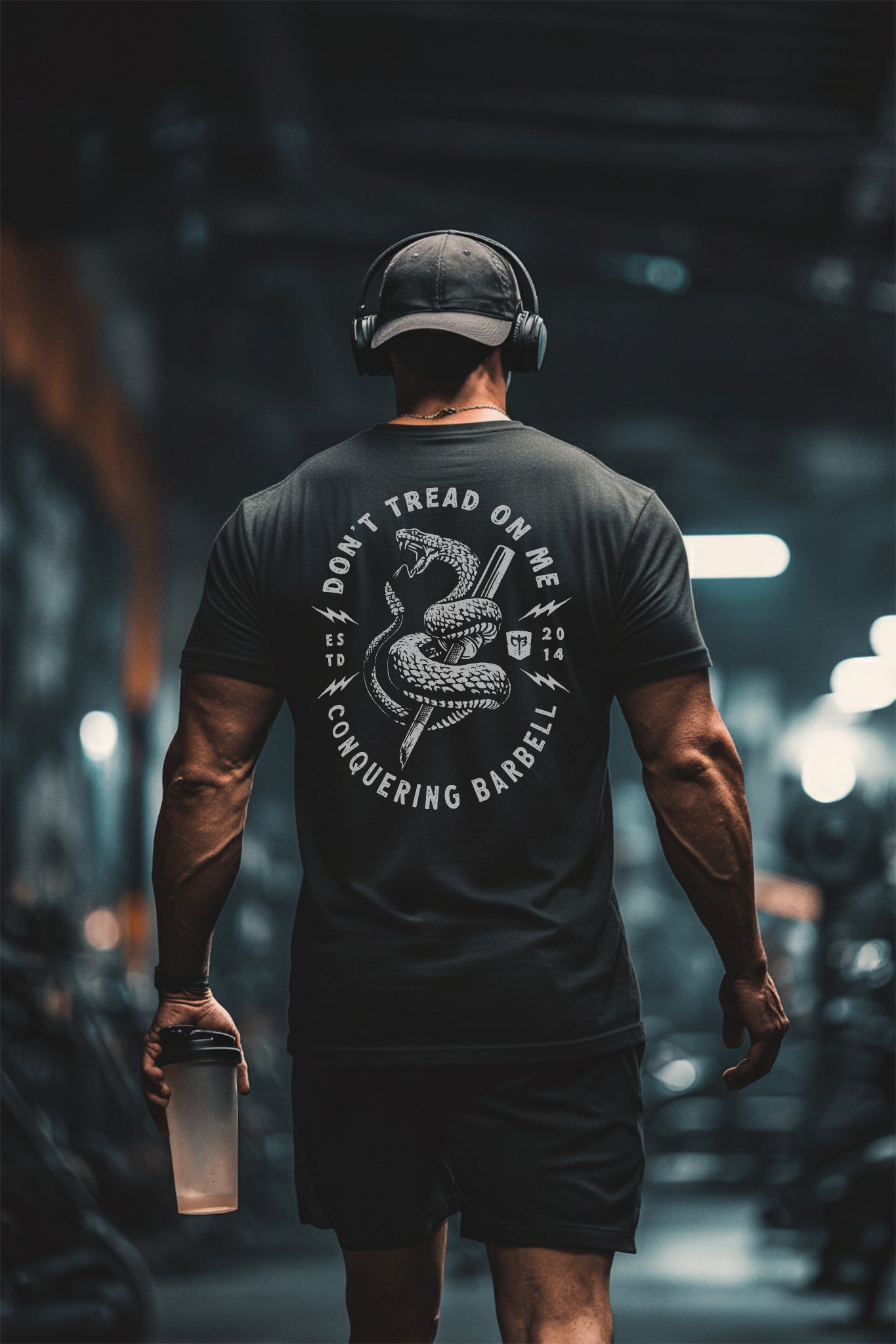 Don't Tread on Me (Version 2) - Black Tee - Conquering Barbell