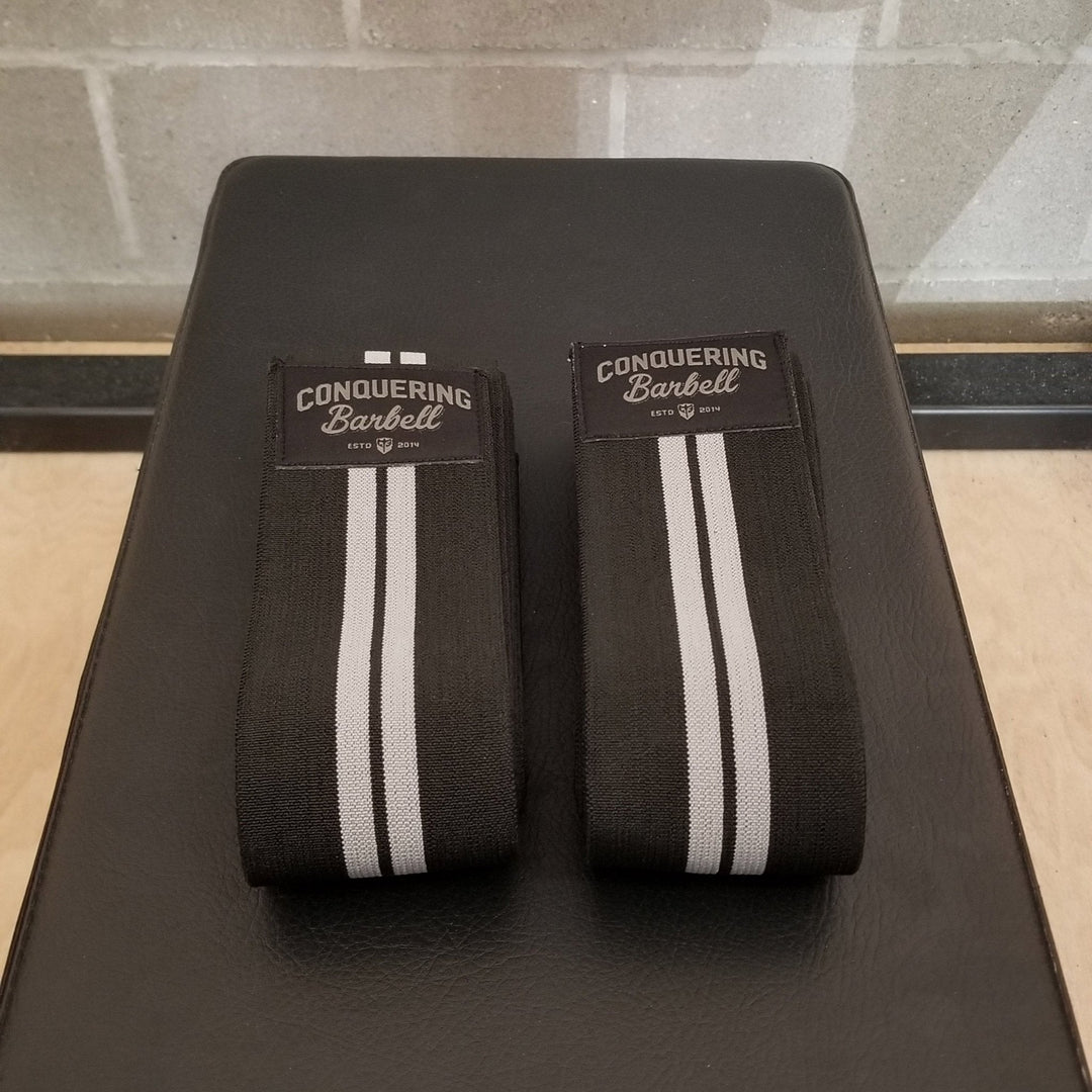 Conquering Barbell - Conqueror - Knee Wraps (Black/Grey) - 2.5 Meter - Conquering Barbell