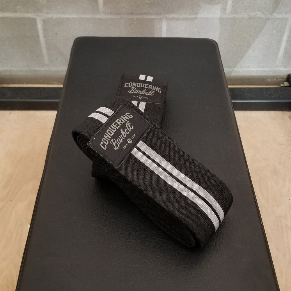 Conquering Barbell - Conqueror - Knee Wraps (Black/Grey) - 2.5 Meter - Conquering Barbell